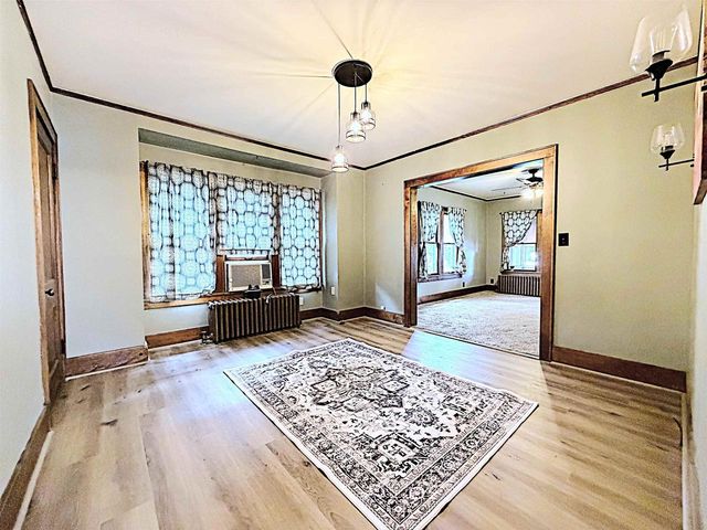 1554 PLUMMER STREET, Oshkosh, WI 54902