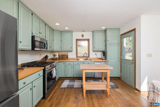 274 GREY DOVE LN, Charlottesville, VA 22903