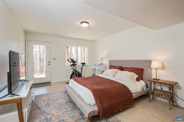 274 GREY DOVE LN, Charlottesville, VA 22903