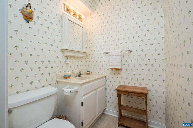 274 GREY DOVE LN, Charlottesville, VA 22903