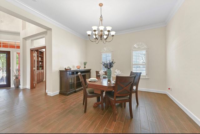 2903 Harvest Hill Drive, Friendswood, TX 77546