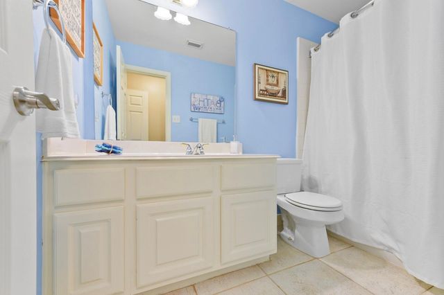 2903 Harvest Hill Drive, Friendswood, TX 77546