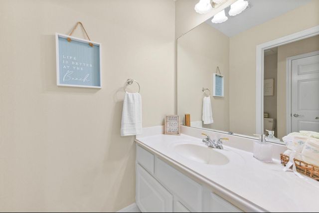 2903 Harvest Hill Drive, Friendswood, TX 77546