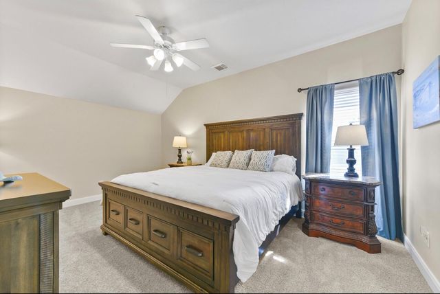 2903 Harvest Hill Drive, Friendswood, TX 77546