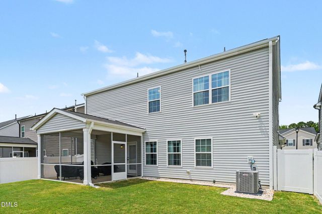 1033 Bellewood Park Drive, Angier, NC 27501
