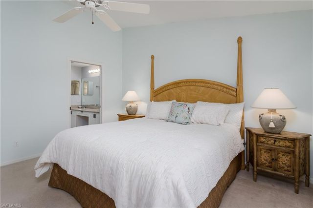 8065 Tiger CV 1611, Naples, FL 34113