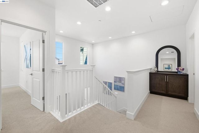 168 E Calder Dr, Mountain House, CA 95391