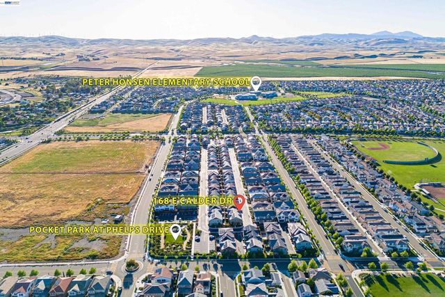 168 E Calder Dr, Mountain House, CA 95391