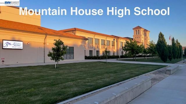 168 E Calder Dr, Mountain House, CA 95391