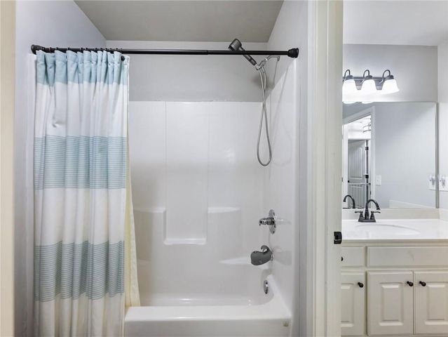727 Brannon Holder Road, Winder, GA 30680