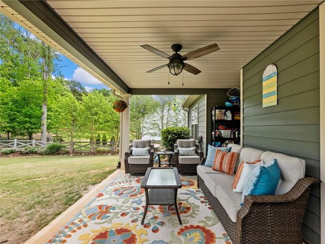 727 Brannon Holder Road, Winder, GA 30680