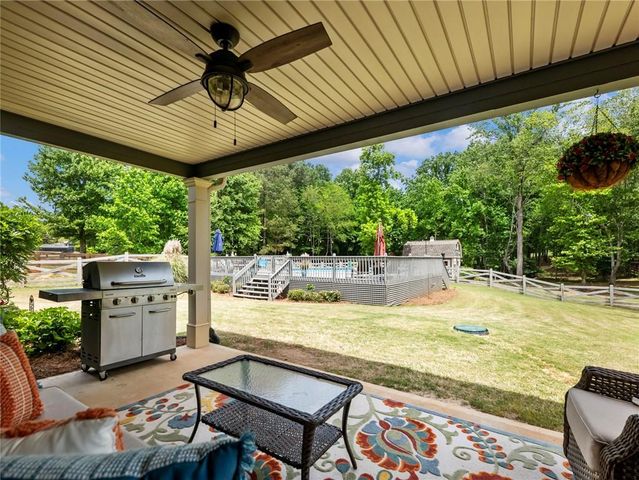 727 Brannon Holder Road, Winder, GA 30680