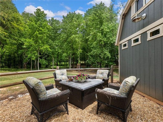727 Brannon Holder Road, Winder, GA 30680