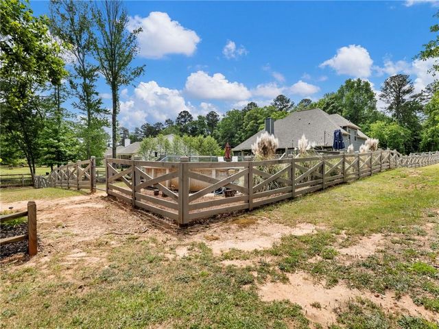 727 Brannon Holder Road, Winder, GA 30680