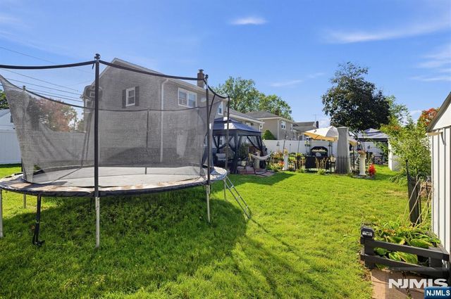 141 Highland Avenue, Bergenfield, NJ 07621