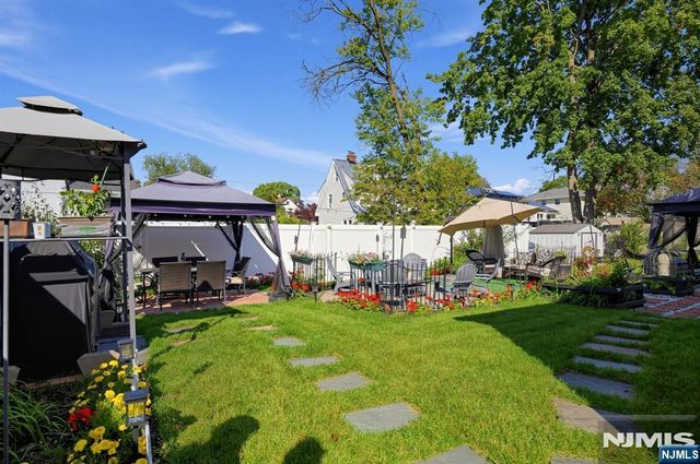 141 Highland Avenue, Bergenfield, NJ 07621