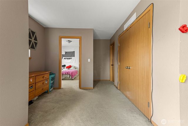 5770 Arcarro Court SE, Lacey, WA 98503