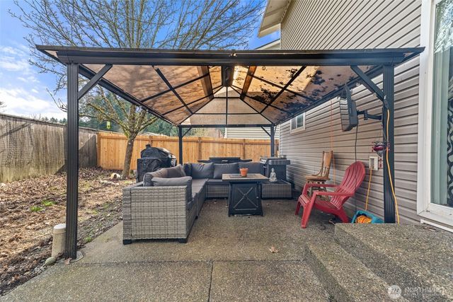 5770 Arcarro Court SE, Lacey, WA 98503