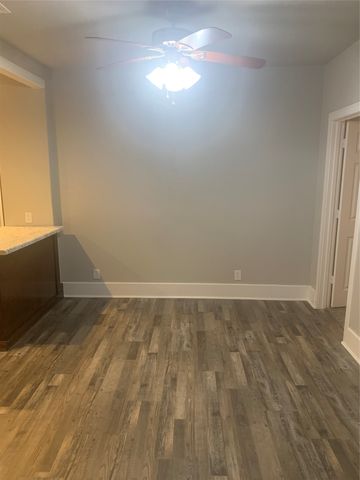 1210 N Frances Street, Terrell, TX 75160