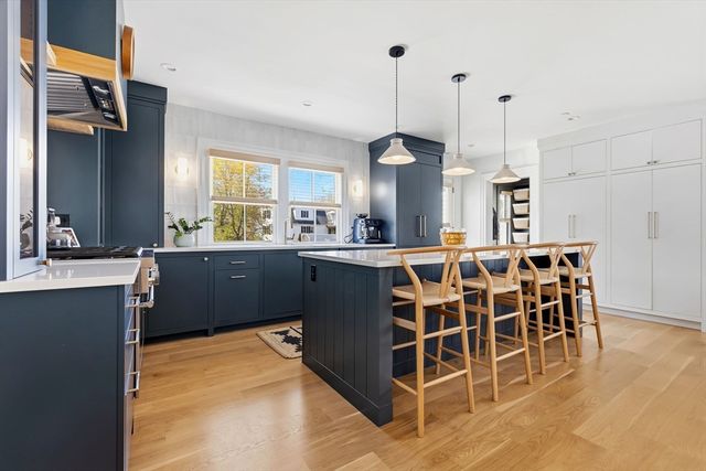 8 Milk Street B, Newburyport, MA 01950