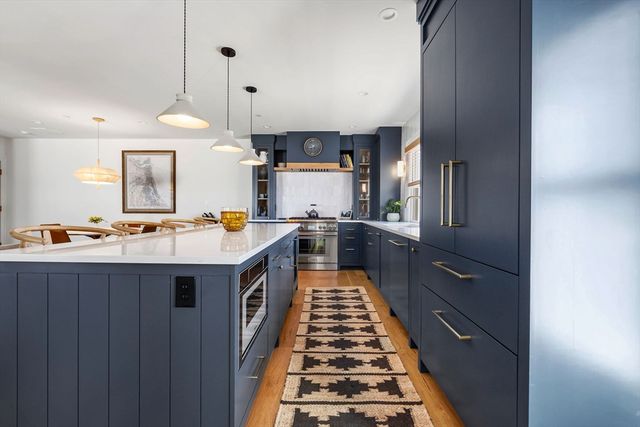 8 Milk Street B, Newburyport, MA 01950