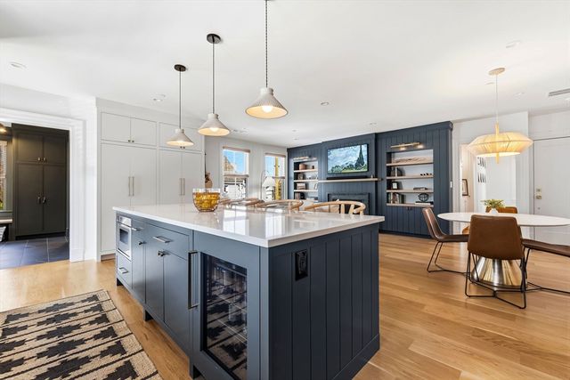 8 Milk Street B, Newburyport, MA 01950