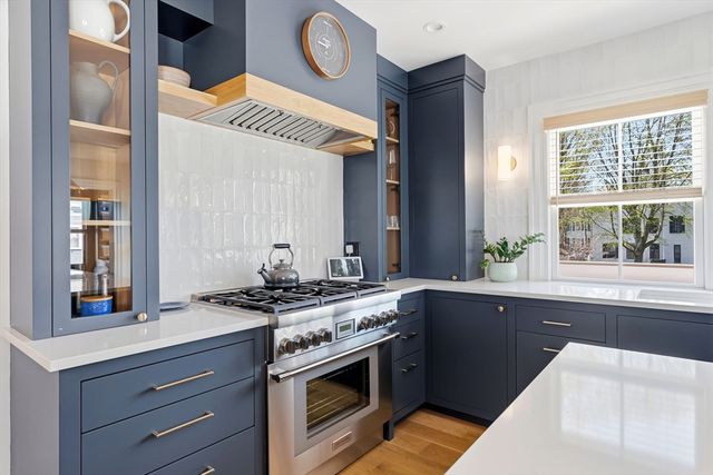 8 Milk Street B, Newburyport, MA 01950