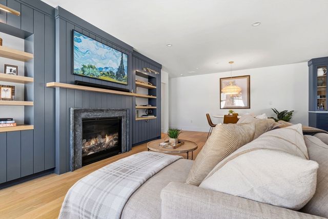 8 Milk Street B, Newburyport, MA 01950