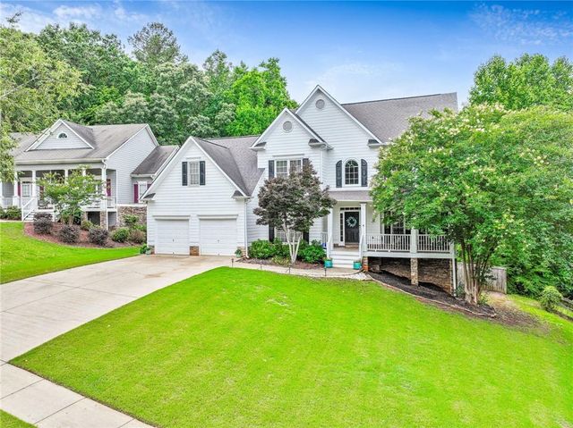 44 Valleyside Drive S, Dallas, GA 30157