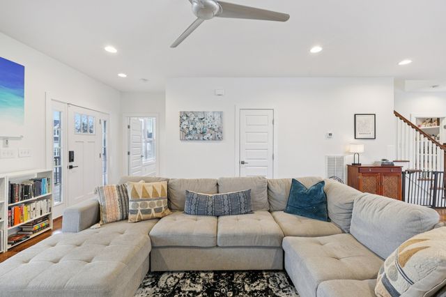 1908 12th Ave, N, Nashville, TN 37208