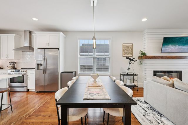 1908 12th Ave, N, Nashville, TN 37208