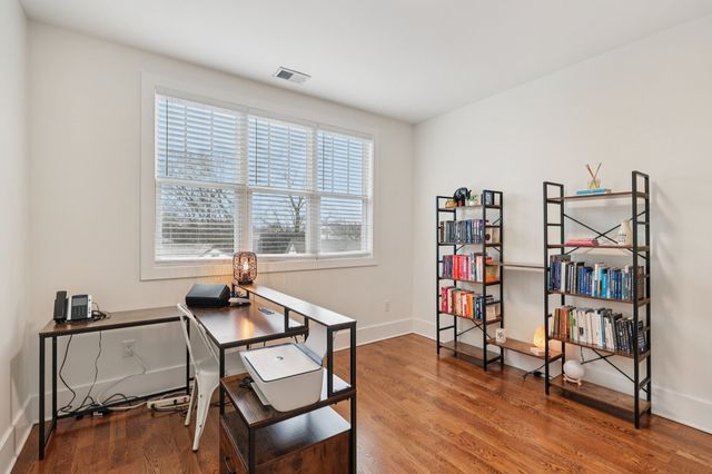 1908 12th Ave, N, Nashville, TN 37208