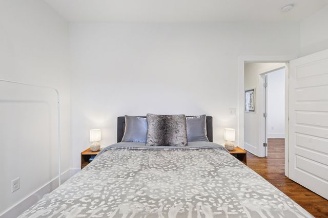 1908 12th Ave, N, Nashville, TN 37208