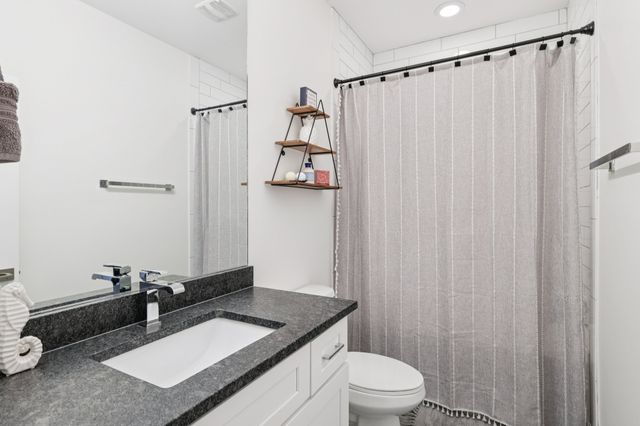 1908 12th Ave, N, Nashville, TN 37208