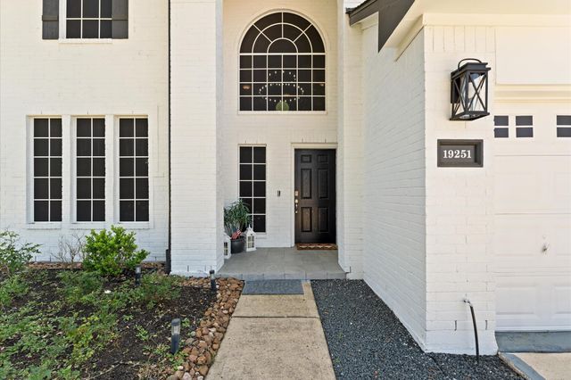 19251 Hopeview Court, Katy, TX 77449