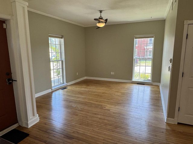189 S High Street, Janesville, WI 53548