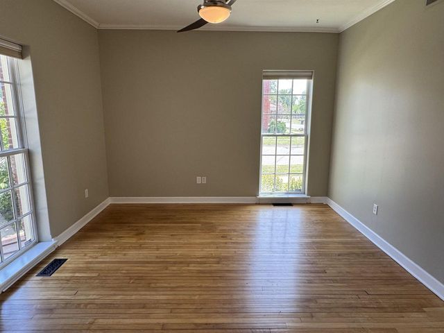 189 S High Street, Janesville, WI 53548