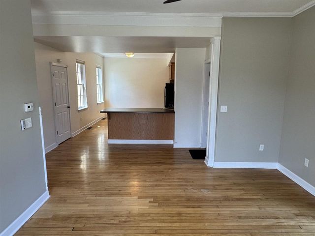 189 S High Street, Janesville, WI 53548