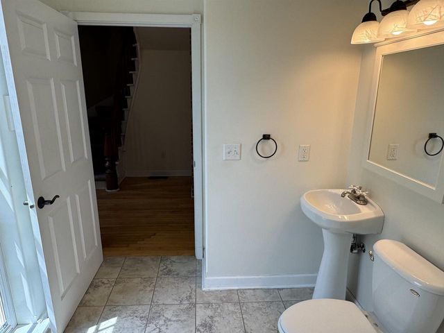 189 S High Street, Janesville, WI 53548