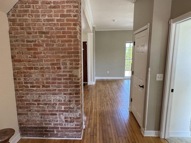 189 S High Street, Janesville, WI 53548