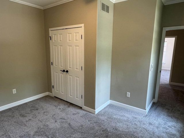 189 S High Street, Janesville, WI 53548