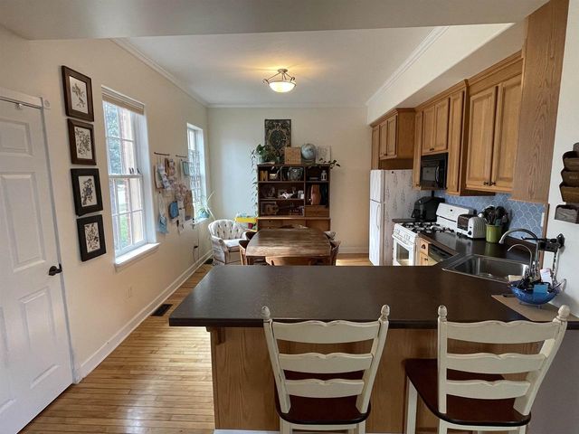 189 S High Street, Janesville, WI 53548