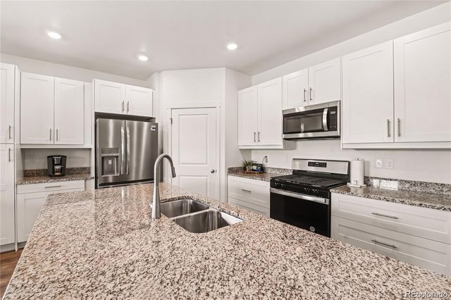 429 Bluebird Road, Johnstown, CO 80534