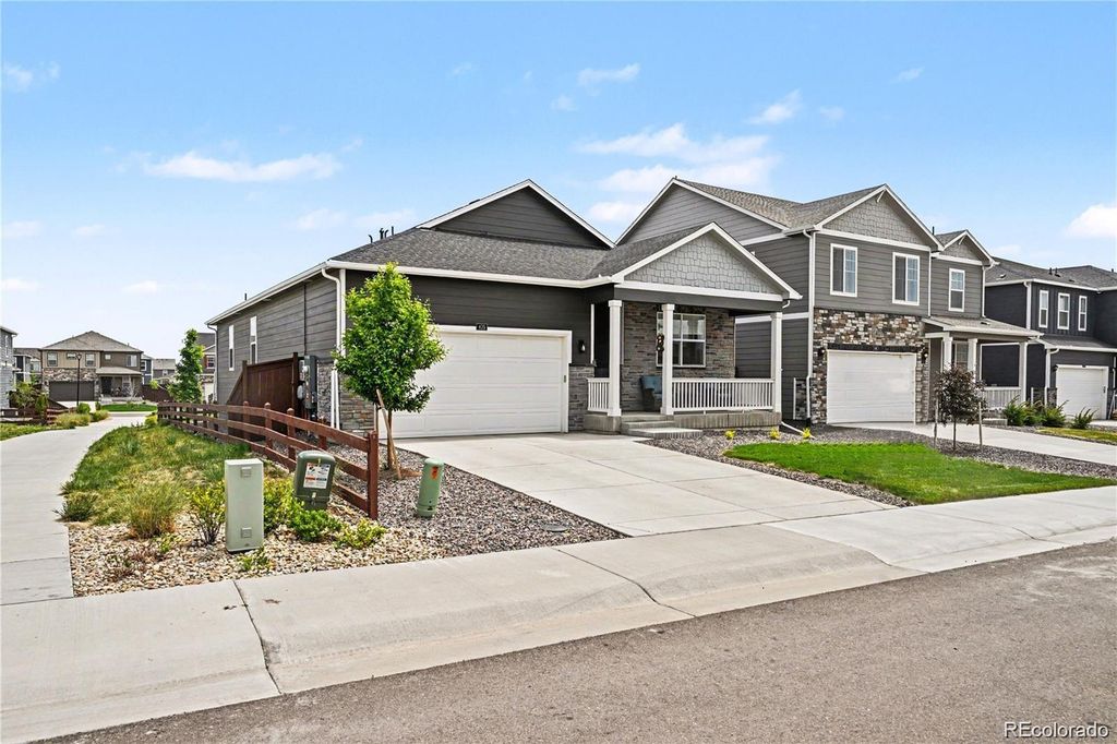 429 Bluebird Road, Johnstown, CO 80534