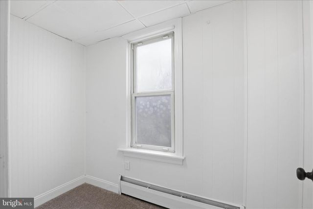 327 HAZEL ST, Lancaster, PA 17603