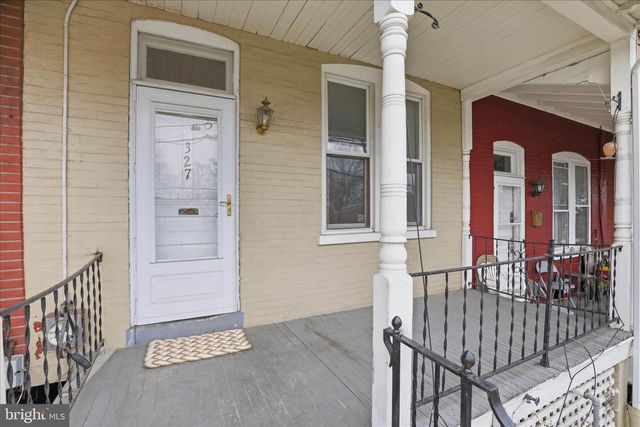327 HAZEL ST, Lancaster, PA 17603