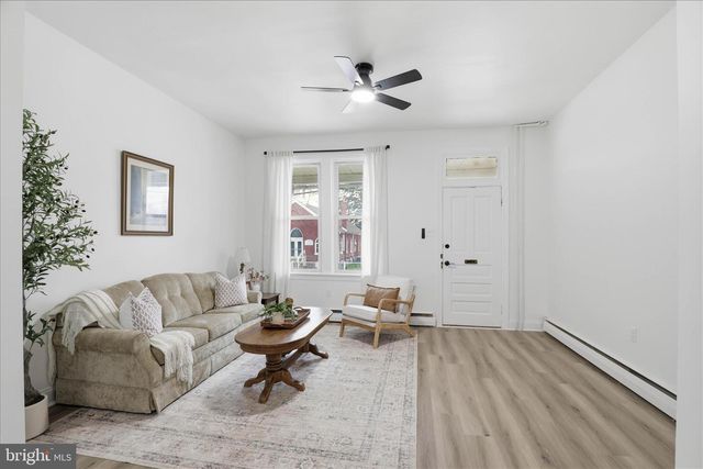 327 HAZEL ST, Lancaster, PA 17603