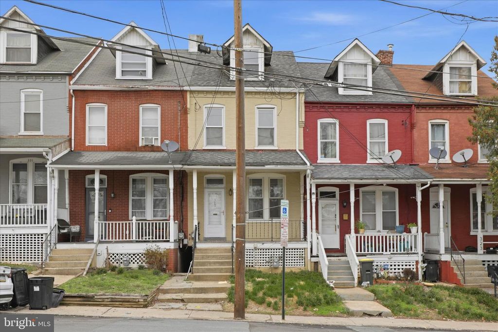 327 HAZEL ST, Lancaster, PA 17603