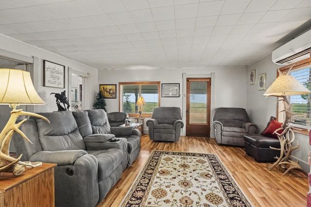 6564 N Crapo Road, Saint Louis, MI 48880