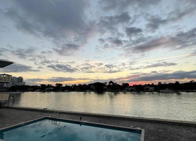 6484 Indian Creek Dr 315, Miami Beach, FL 33141